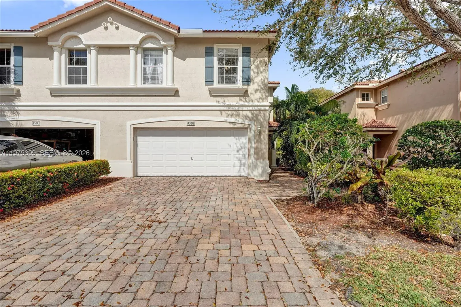 3 bedroom 2 bath Residential for sale at 4501 Windmill Palm Way, Green Acres FL 33463