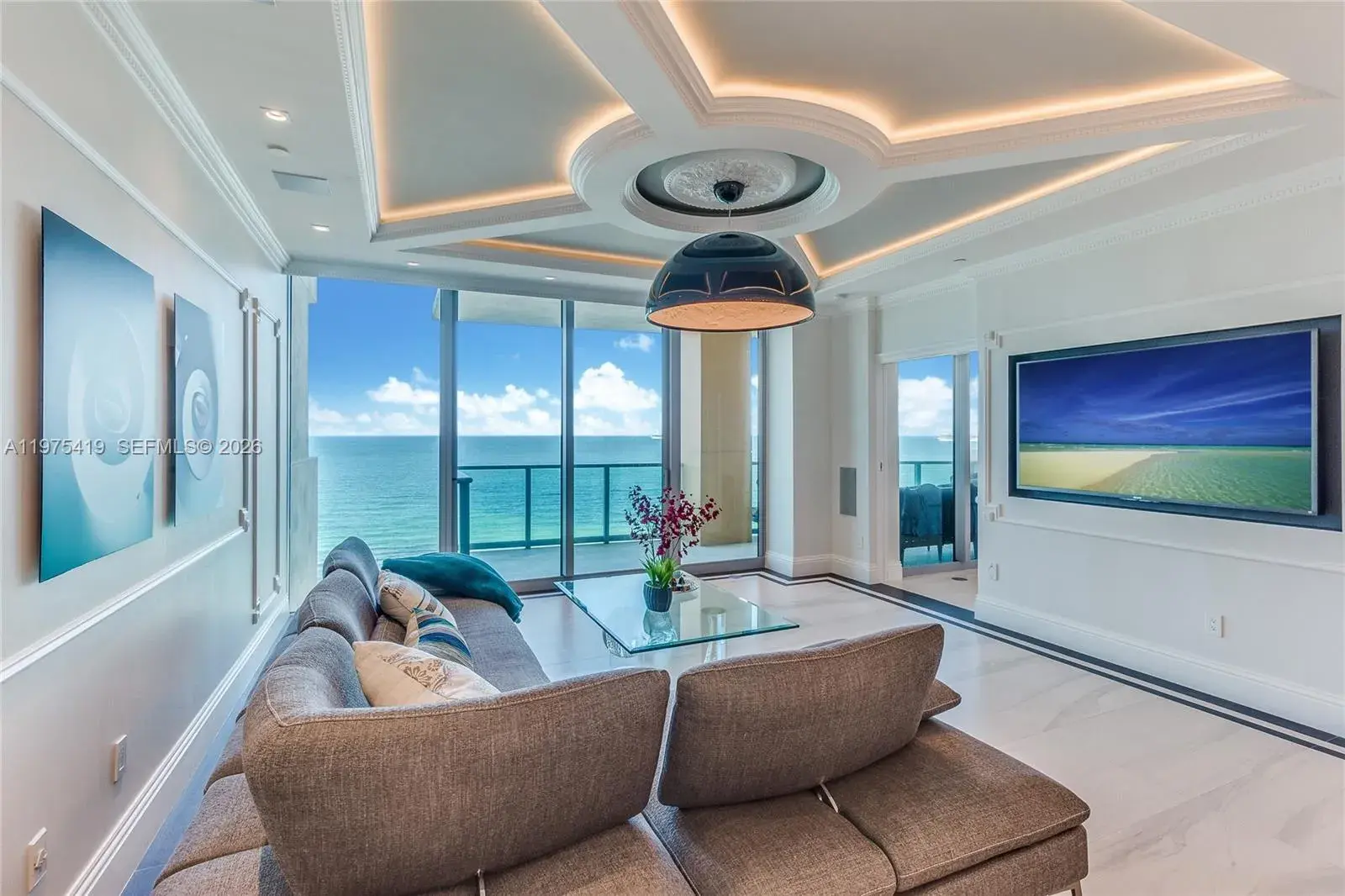 3 bedroom 3 bath for sale at 1455 Ocean Dr # 1607, Miami Beach FL 33139