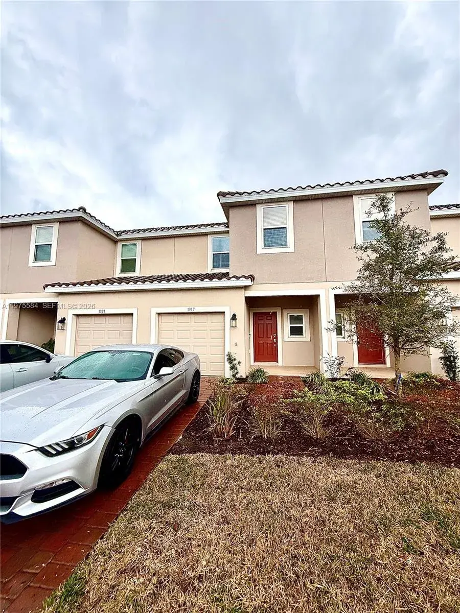 1317 Anchor Bend Way, Kissimmee FL 34746
