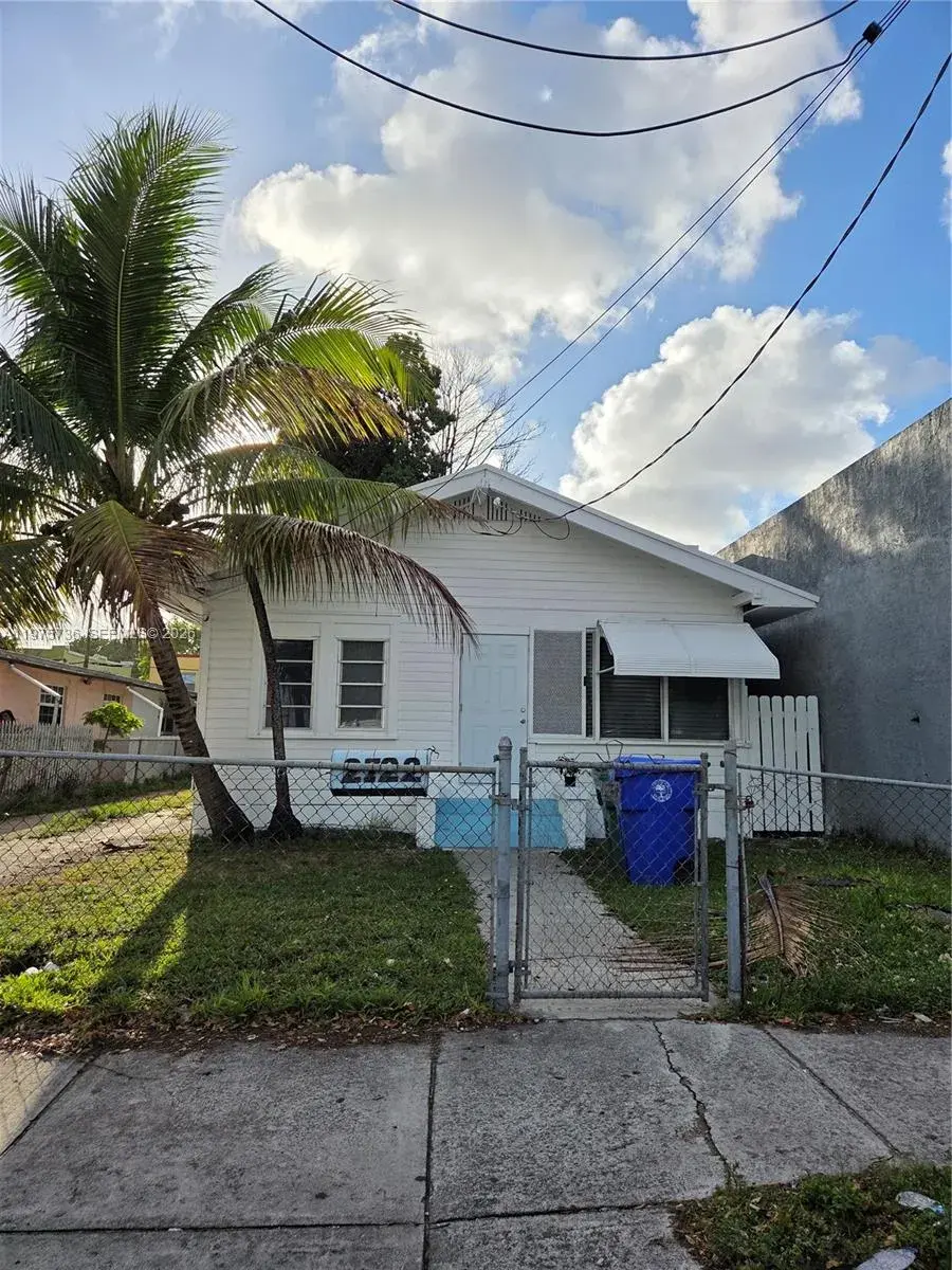 2 bedroom 2 bath Residential for sale at 2722 NW 23rd Ave, Miami FL 33142
