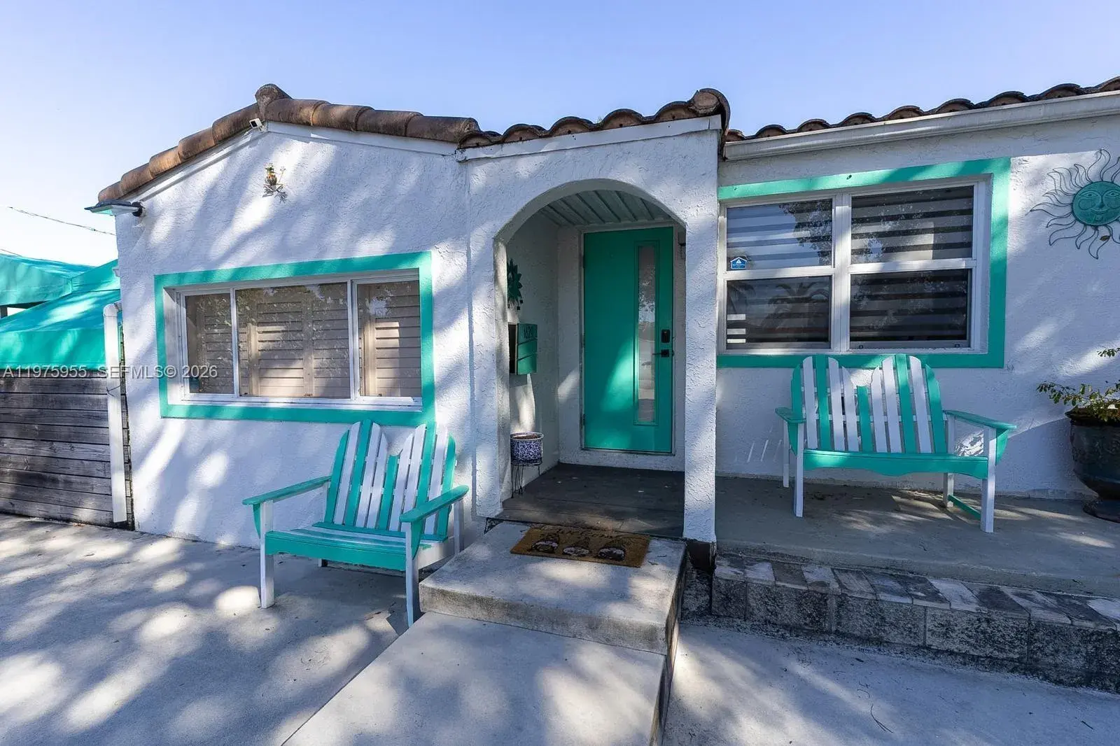 2 bedroom 1 bath Residential for sale at 1629 Arthur St, Hollywood FL 33020