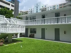 2127 Van Buren St # 203, Hollywood FL 33020