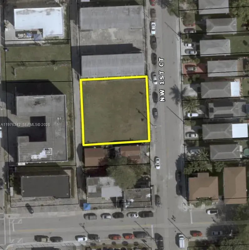 1520 NW 1st Ct, Miami FL 33136