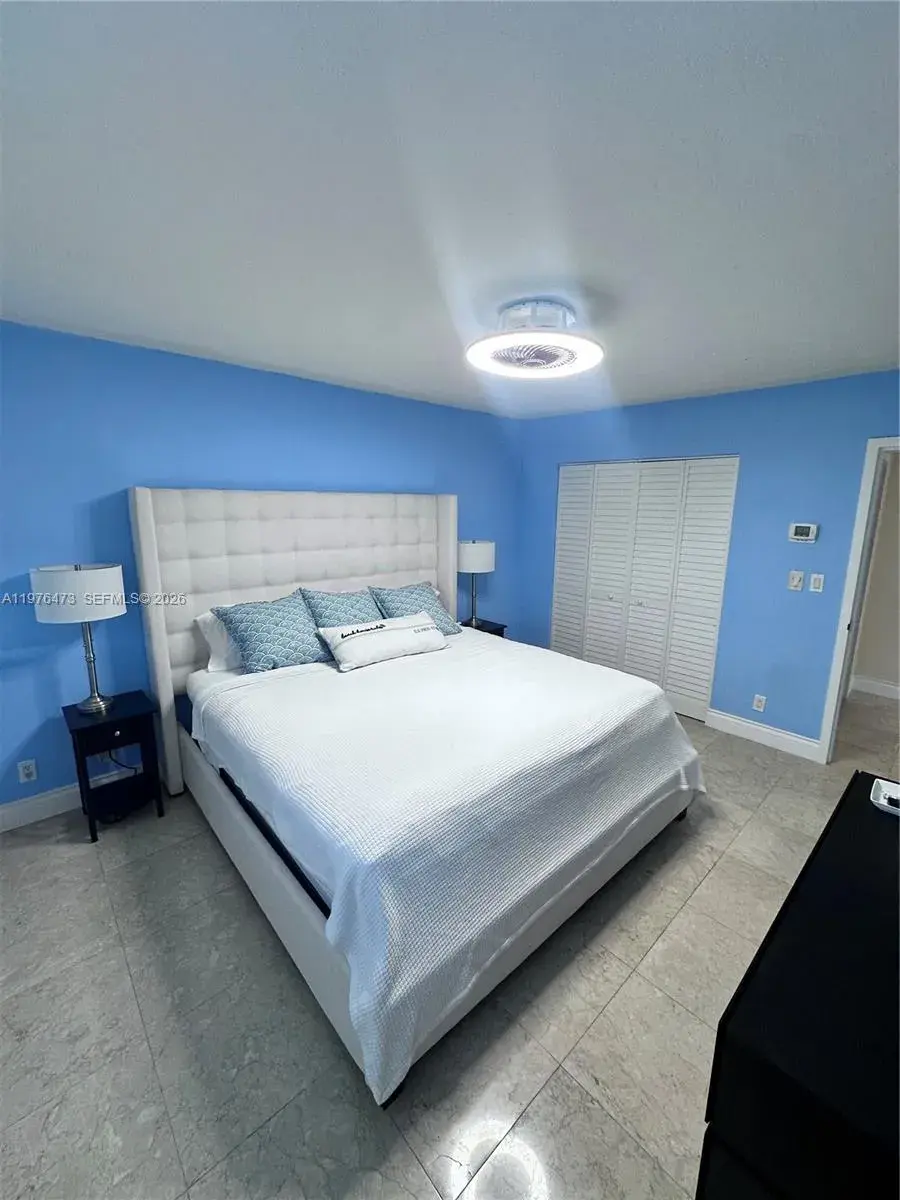 3140 S Ocean Dr # 506, Hallandale Beach FL 33009