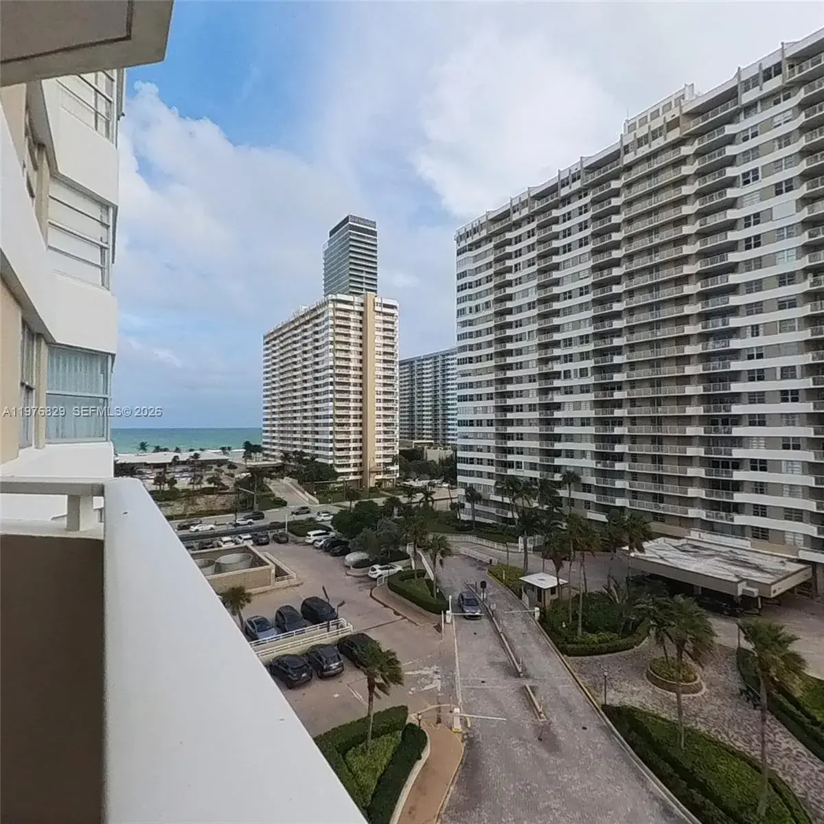 1965 S Ocean Dr # 7E, Hallandale Beach FL 33009