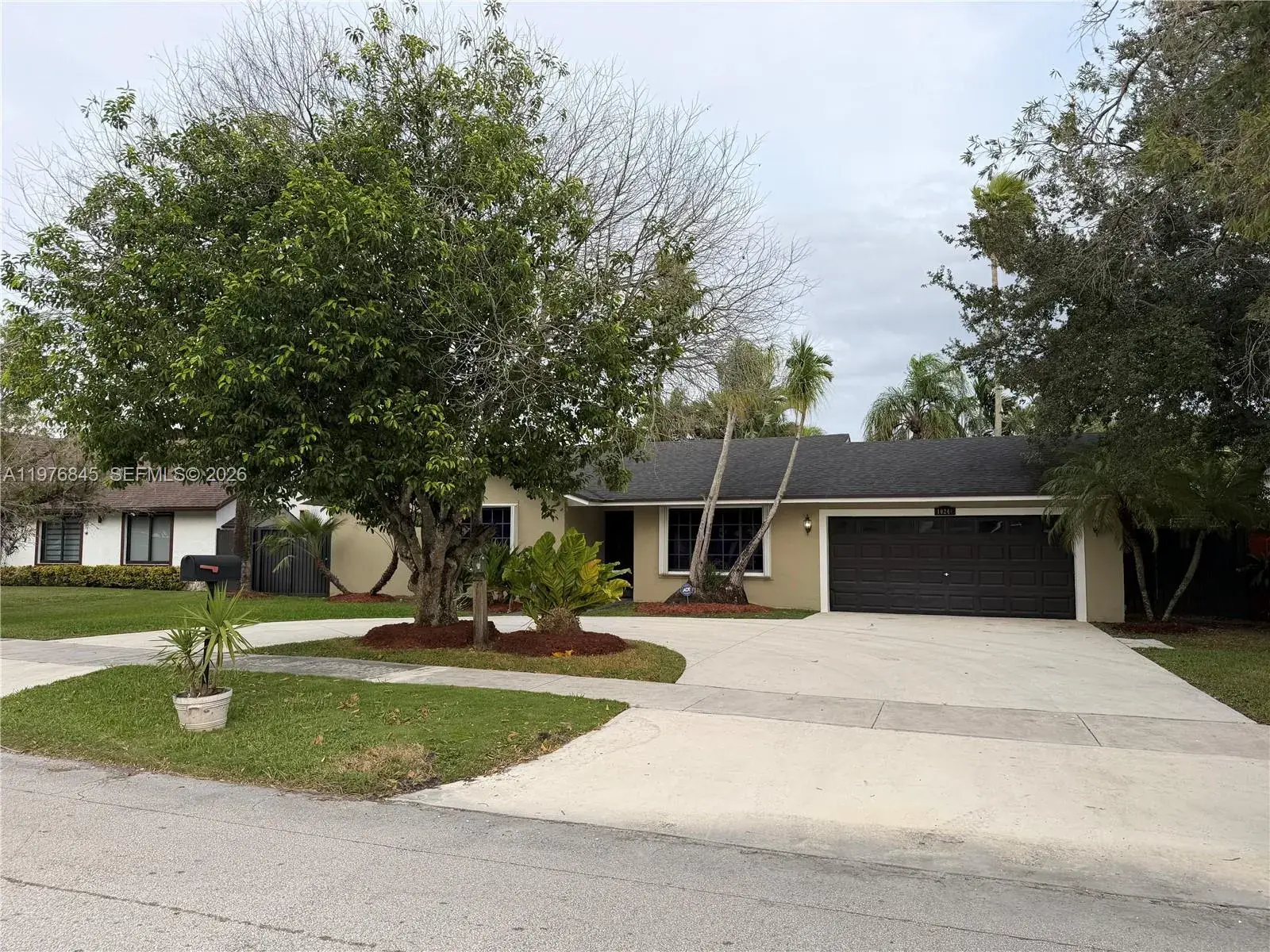 10241 SW 132nd Ave, Miami FL 33186 photo 3