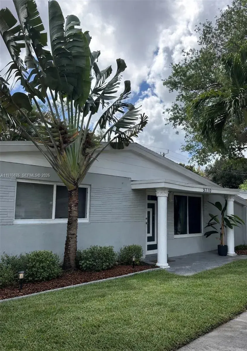 3 bedroom 2 bath Residential for sale at 5710 Douglas St, Hollywood FL 33021