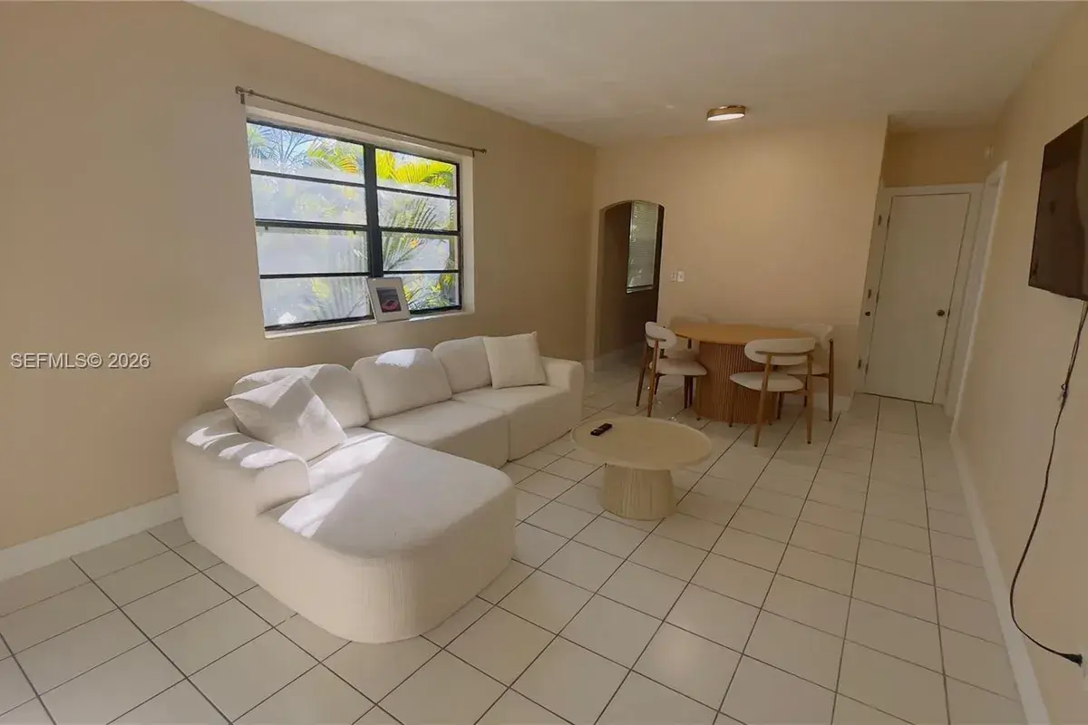 807 86th St # 801, Miami Beach FL 33141