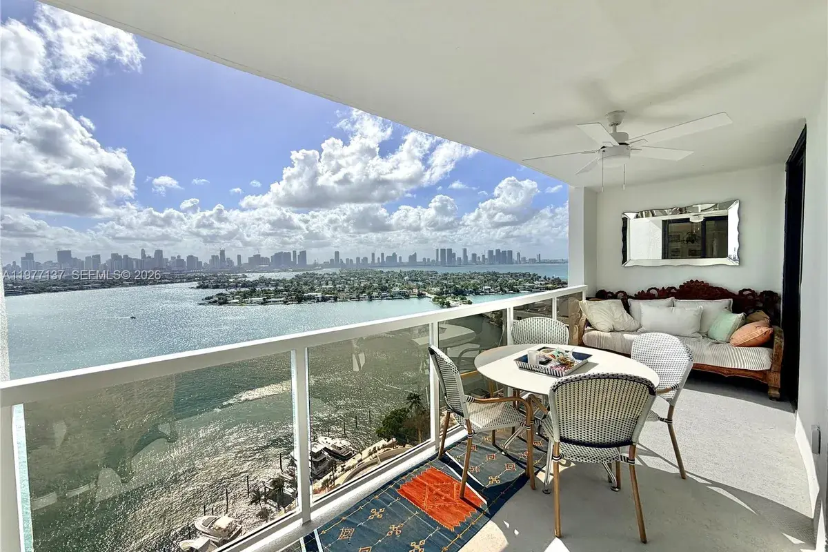 9 Island Ave # 2304, Miami Beach FL 33139