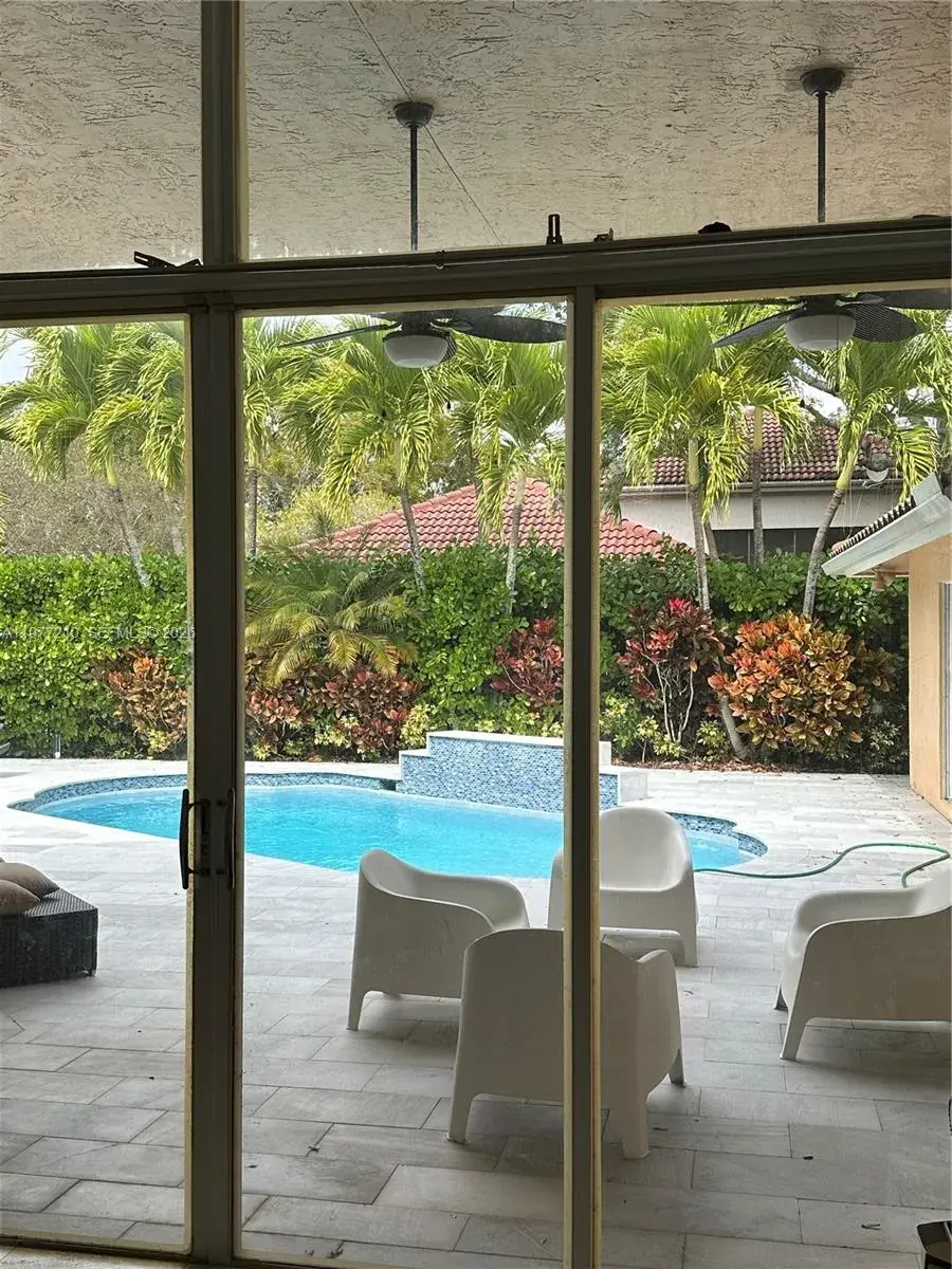 966 SPOONBILL CIR, Weston FL 33326