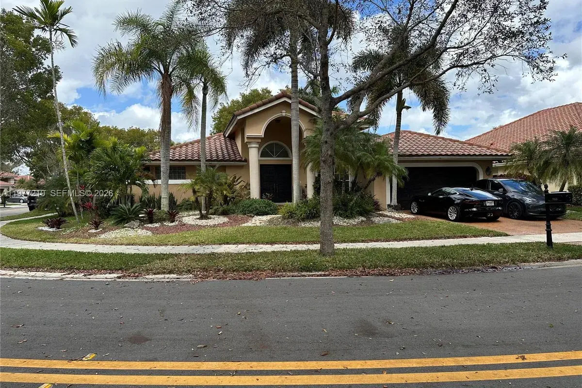966 SPOONBILL CIR, Weston FL 33326