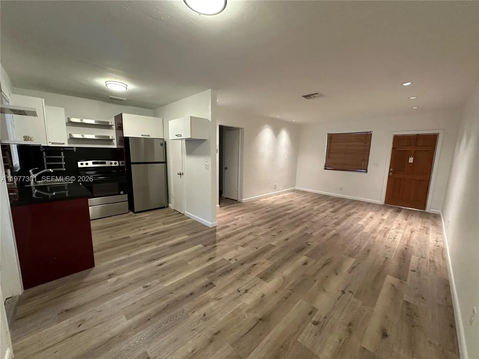 2 bedroom 1 bath Residential for sale at 2222 Jackson St # 6E, Hollywood FL 33020