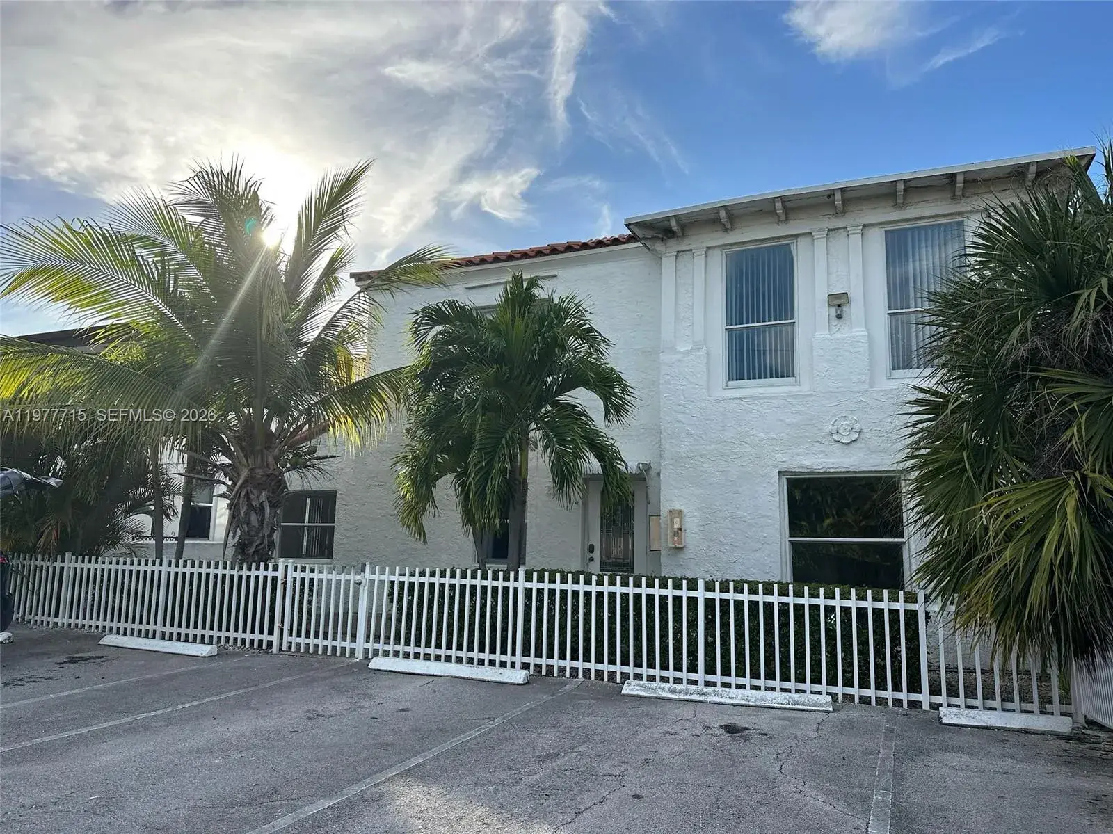 Residential Income for sale at 2816 Pine Tree Dr, Miami Beach FL 33140