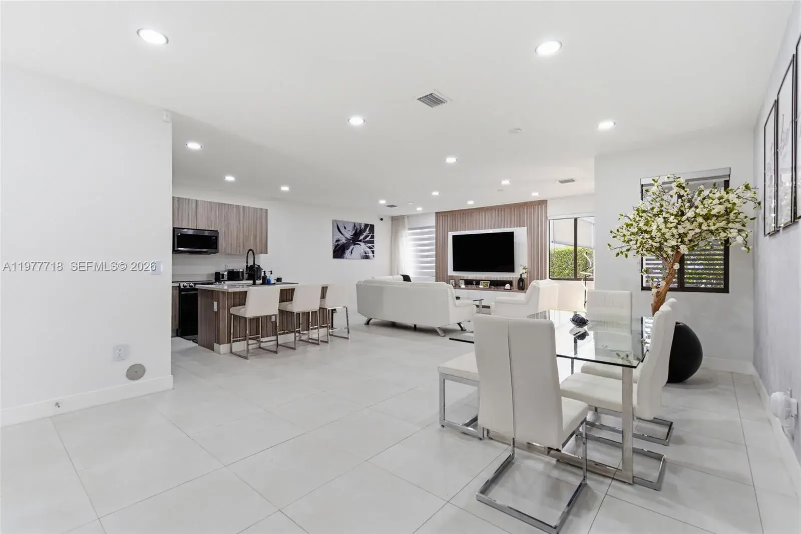 13615 SW 157th Ct, Miami FL 33196