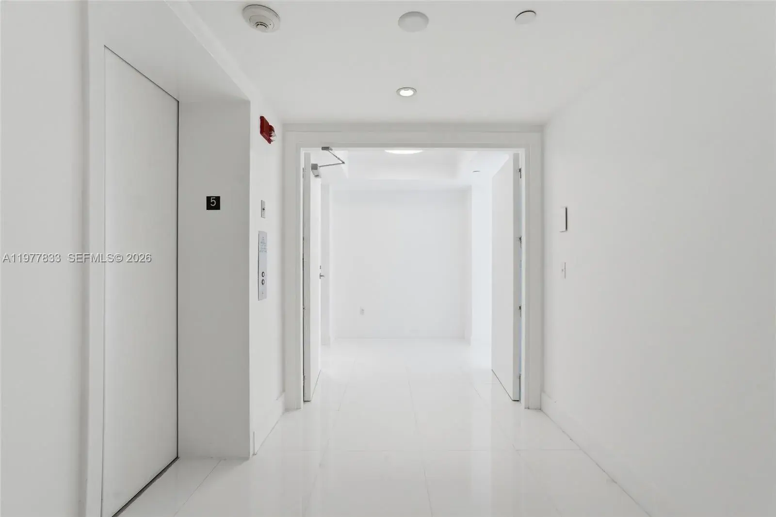 3 bedroom 3 bath for sale at 2627 S Bayshore Dr # 501, Miami FL 33133