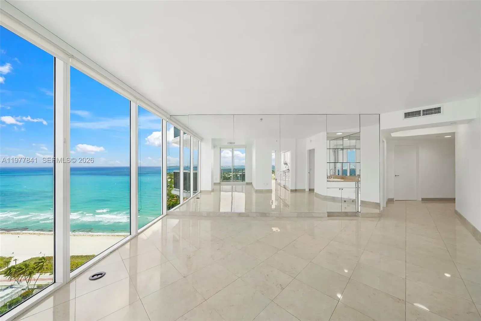 2 bedroom 2 bath Residential Lease for rent at 4775 Collins Ave # 2507, Miami Beach FL 33140