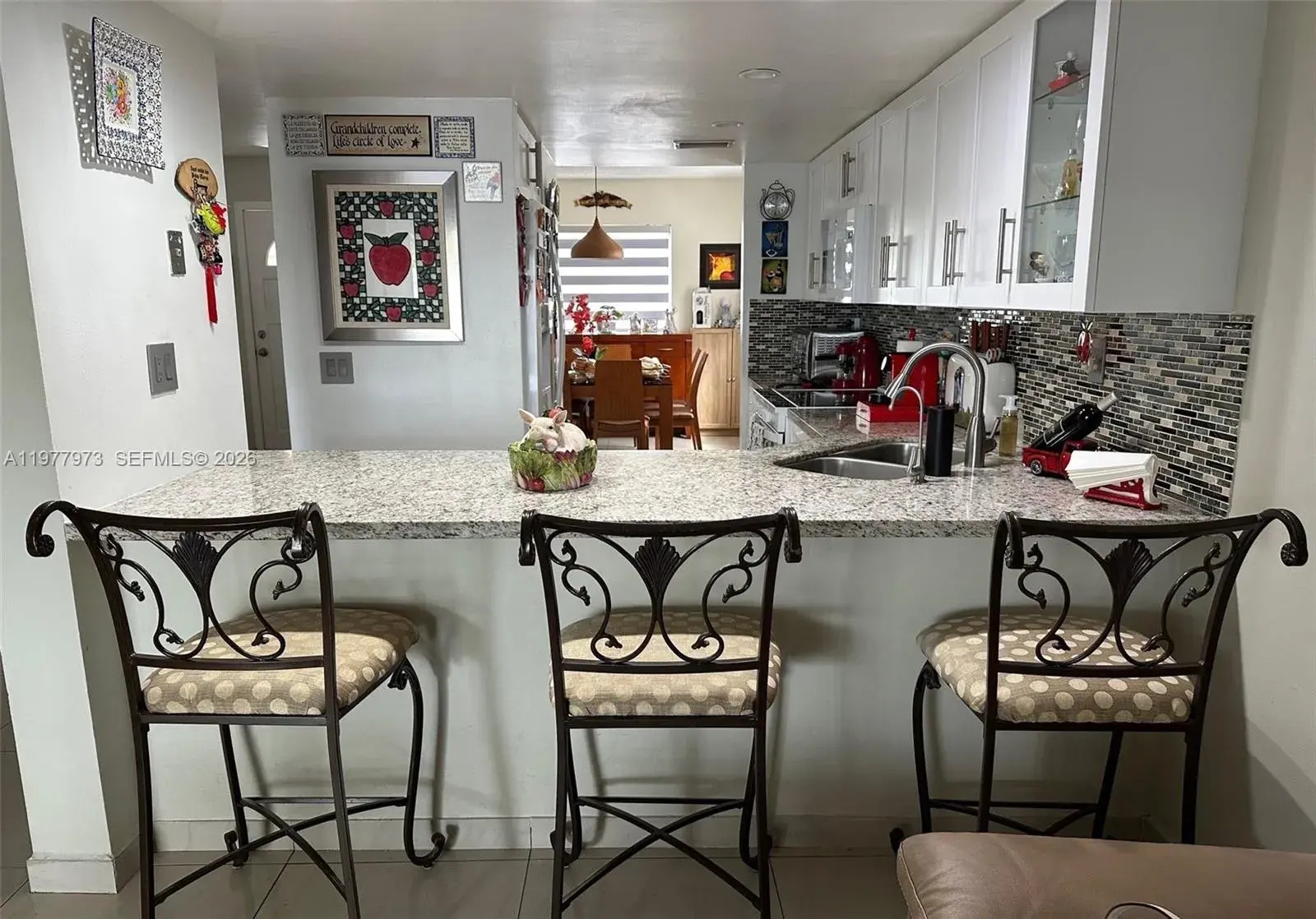 2385 W 69th St # A, Hialeah FL 33016