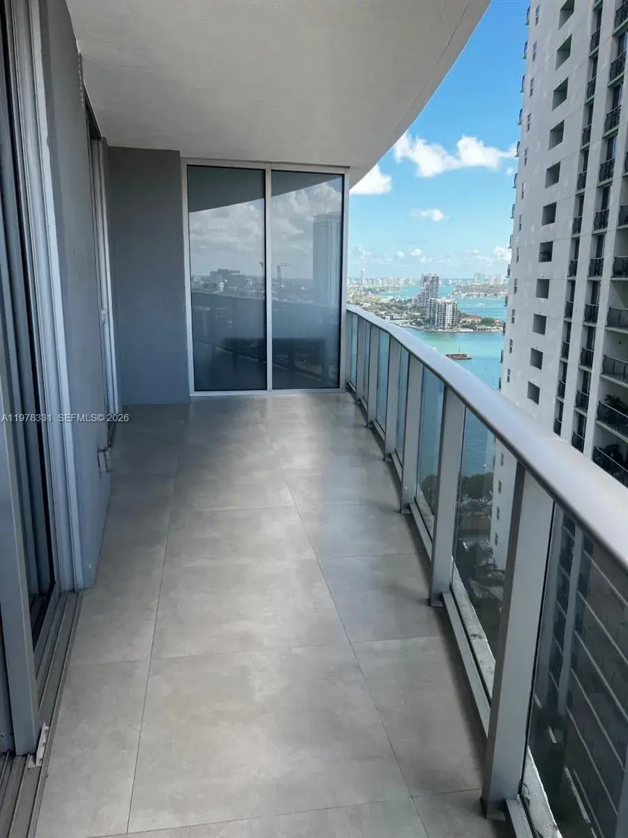 488 NE 18th St # 2302, Miami FL 33132