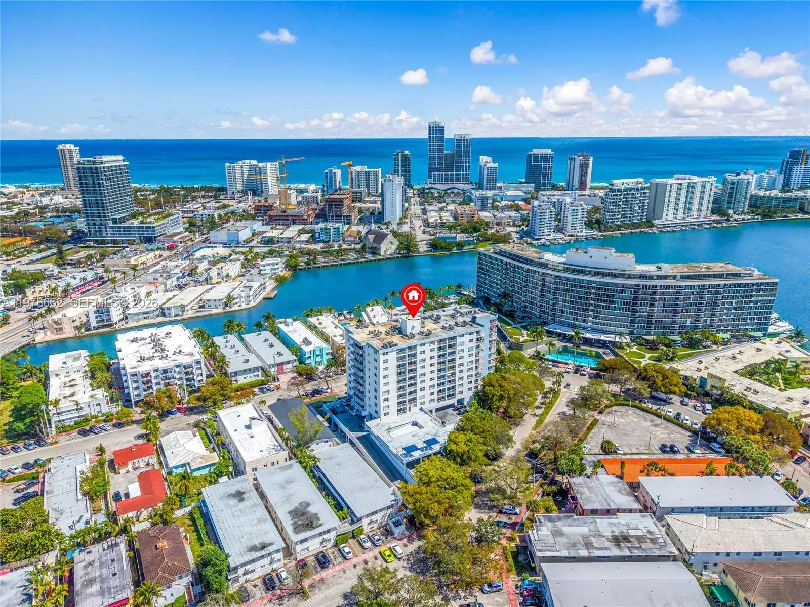 6900 Bay Dr # 7E, Miami Beach FL 33141