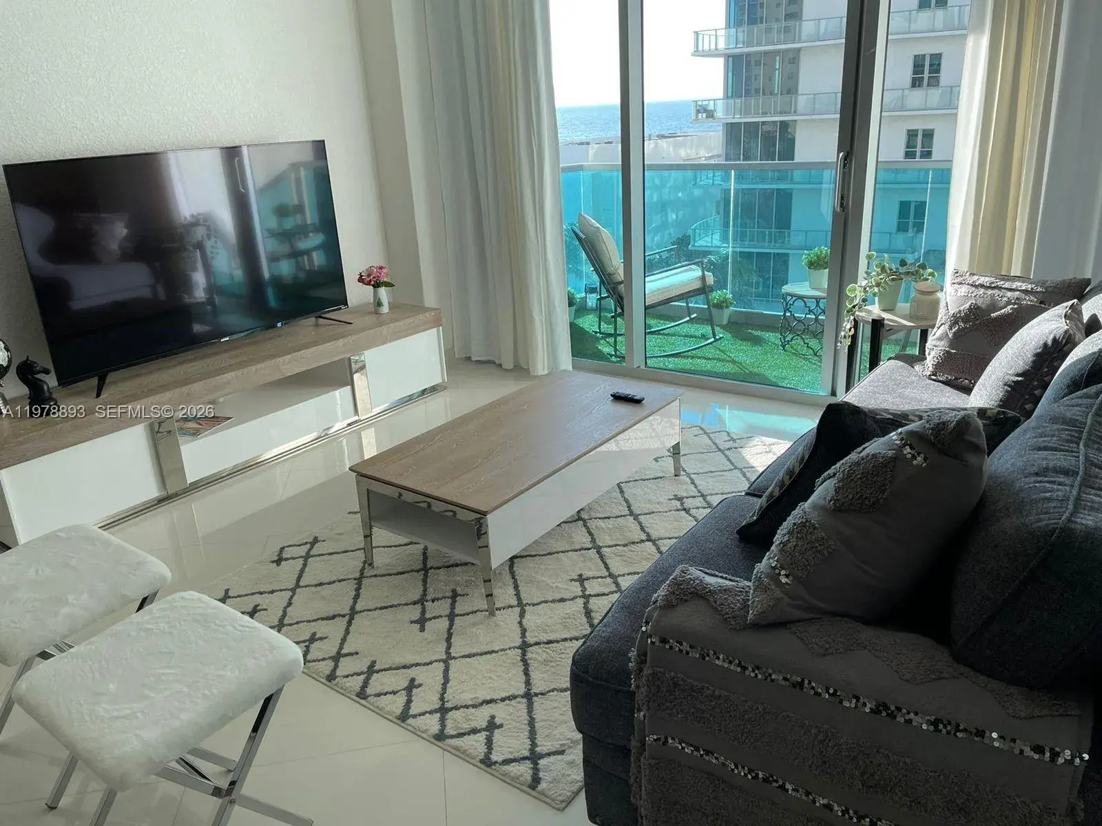 4001 S Ocean Dr # 7L, Hollywood FL 33019