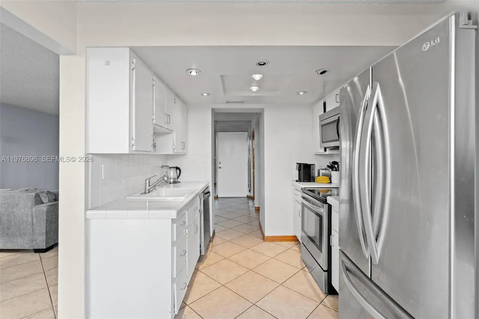 7300 Wayne Ave # 217, Miami Beach FL 33141