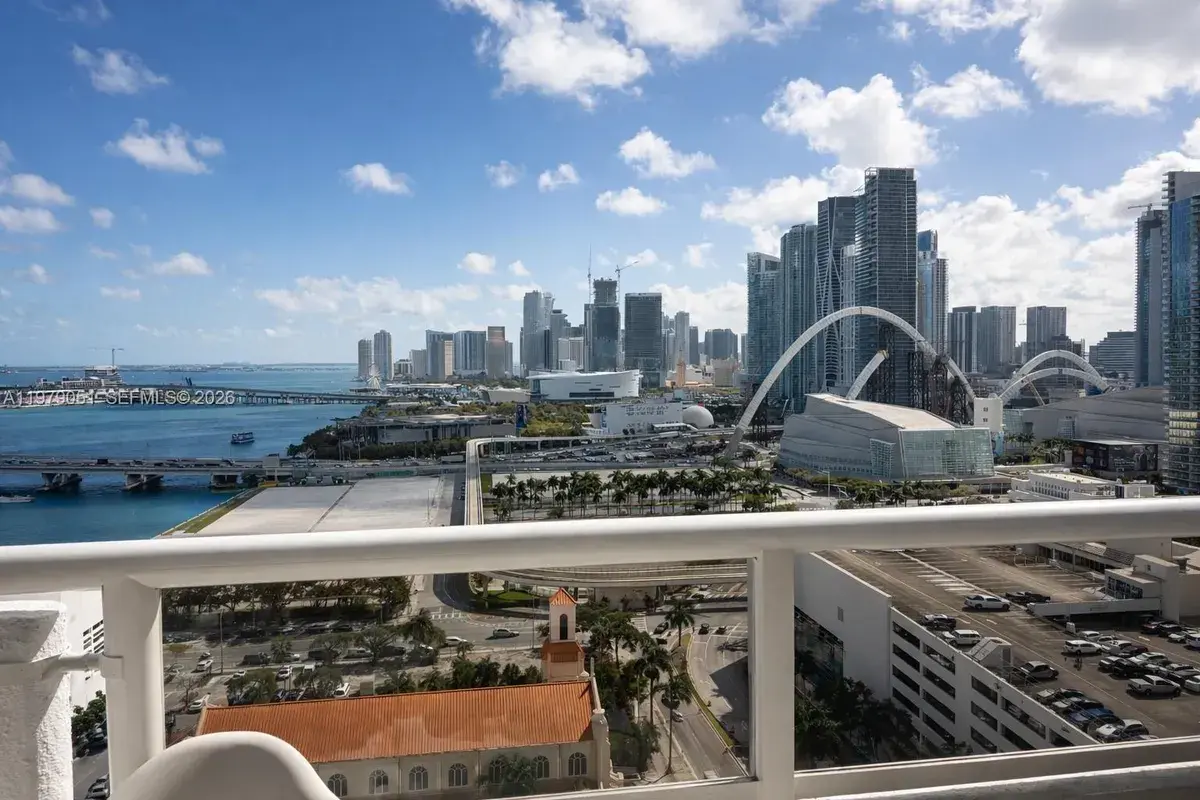 1717 N Bayshore Dr # 2654, Miami FL 33132