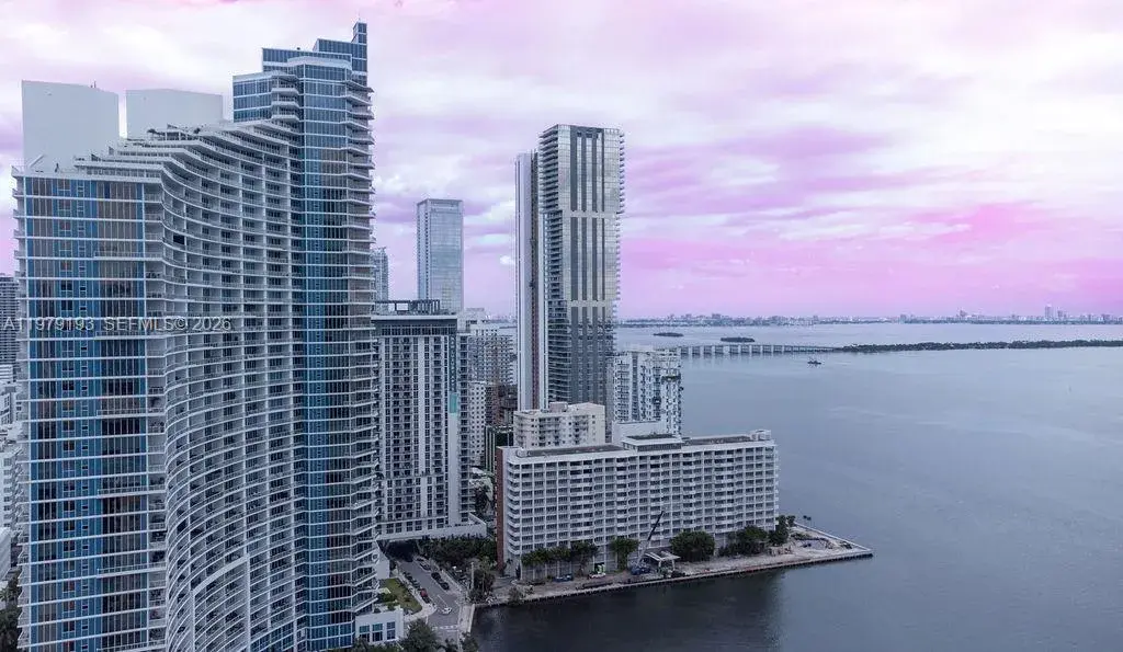 1900 N Bayshore Dr # 2018, Miami FL 33132
