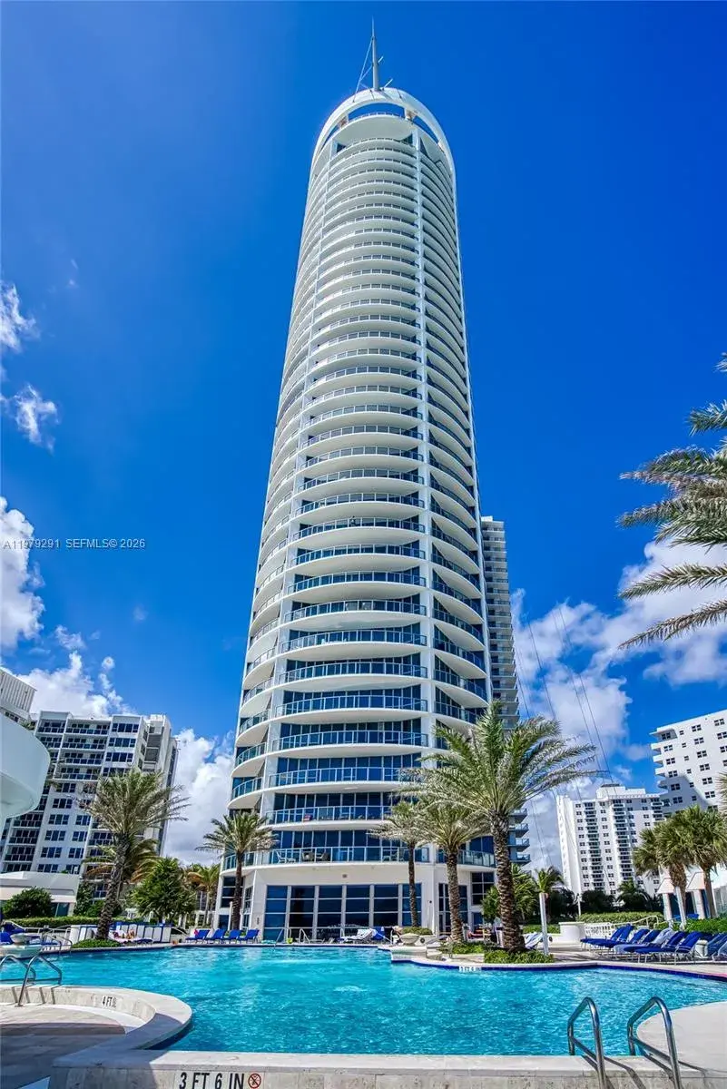 3 bedroom 3 bath Residential for sale at 3101 S Ocean Dr # 1206, Hollywood FL 33019