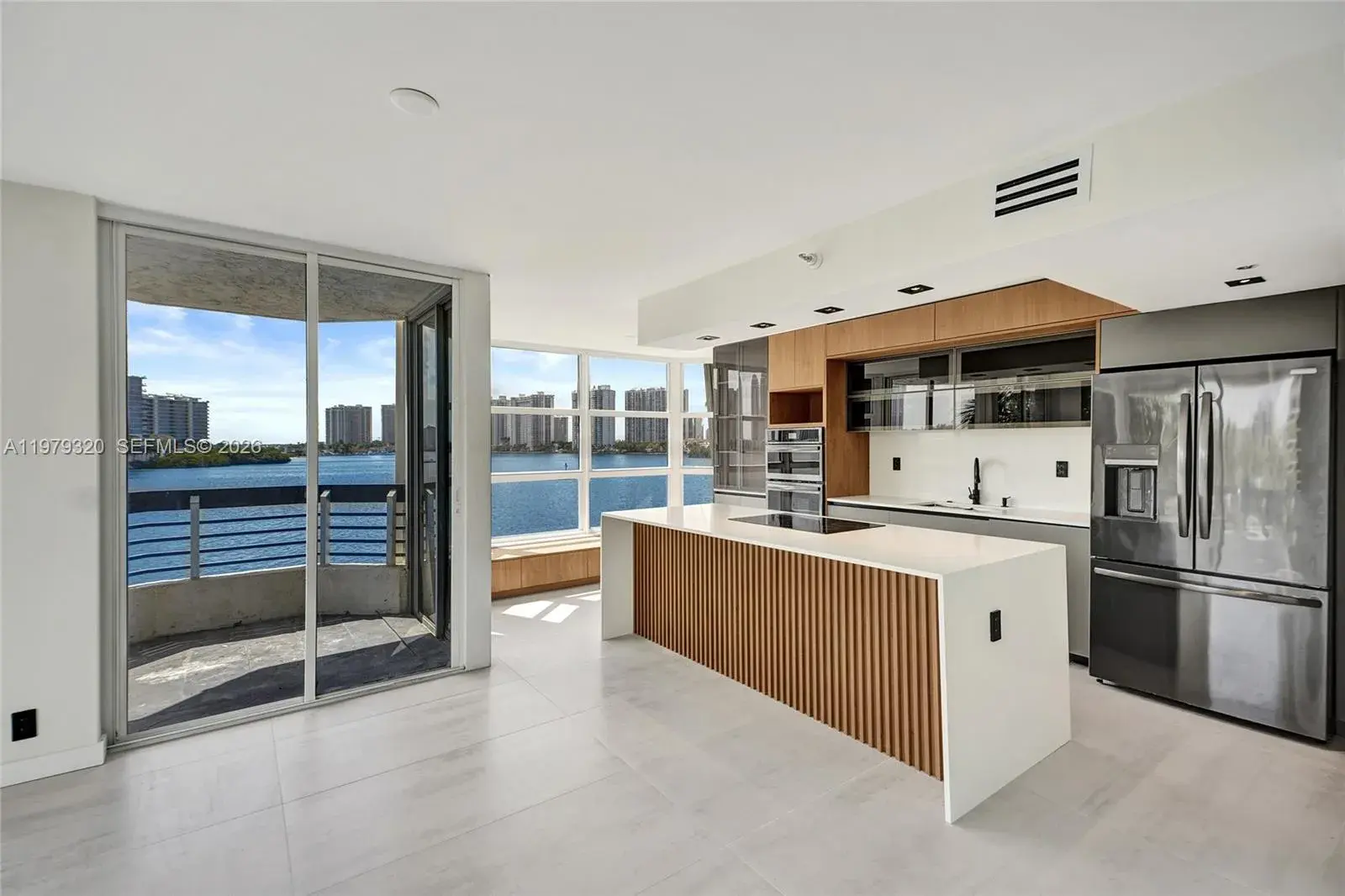 3 bedroom 3 bath Residential for sale at 3530 Mystic Pointe Dr # 415, Aventura FL 33180