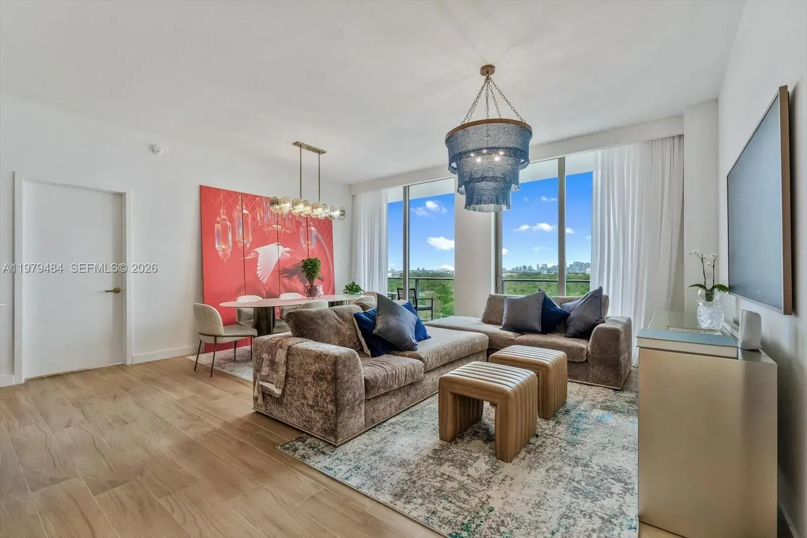 2678 Tigertail Ave # 902, Miami FL 33133