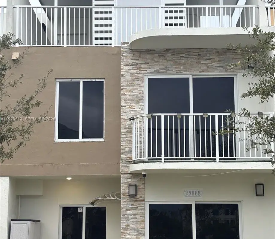 25888 SW 139TH PTH, Homestead FL 33032