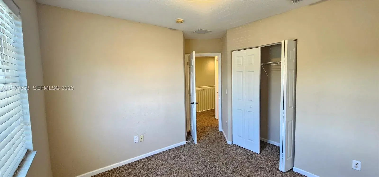 2014 Marsh Harbor Dr, Riviera Beach FL 33404