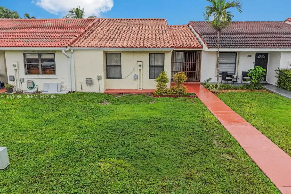1620 SW 124th Pl, Miami FL 33175