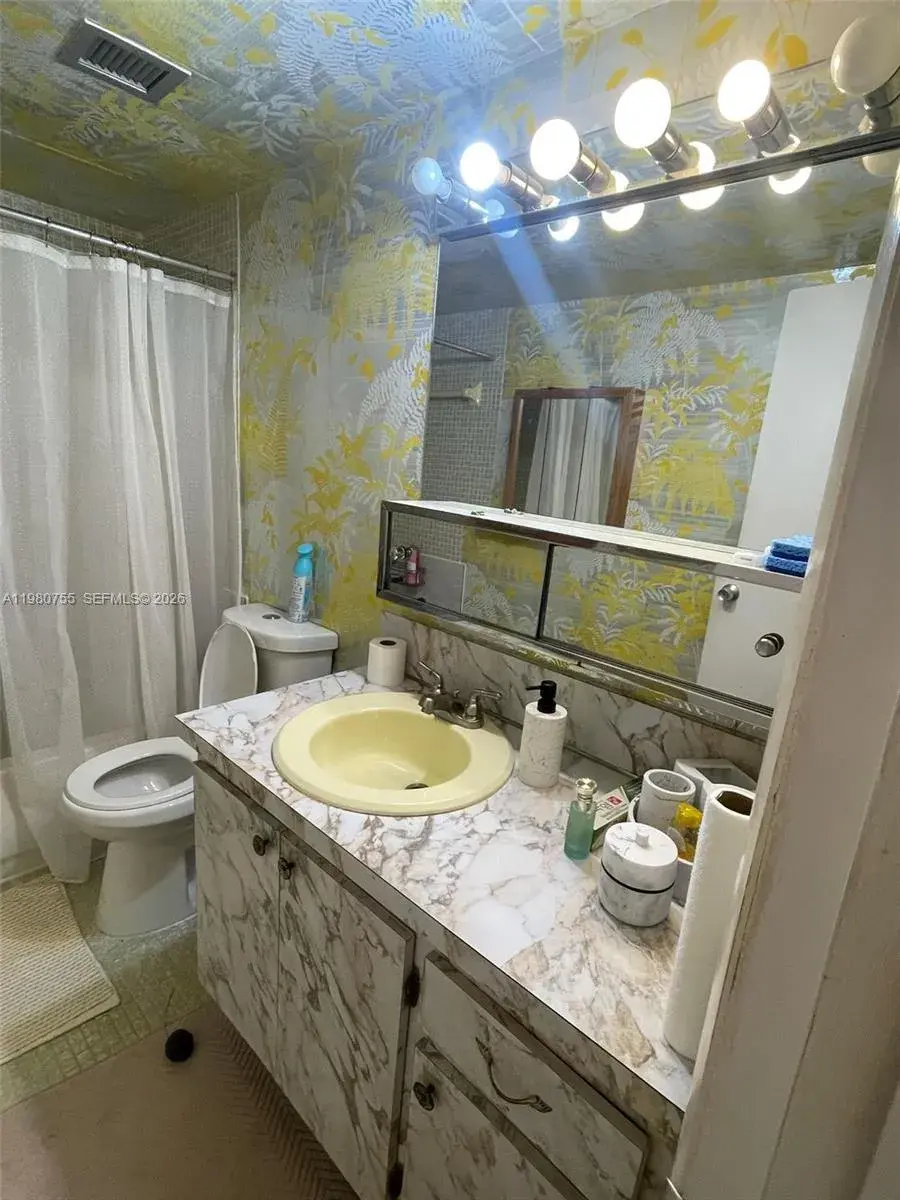 3161 S Ocean Dr # 306, Hallandale Beach FL 33009