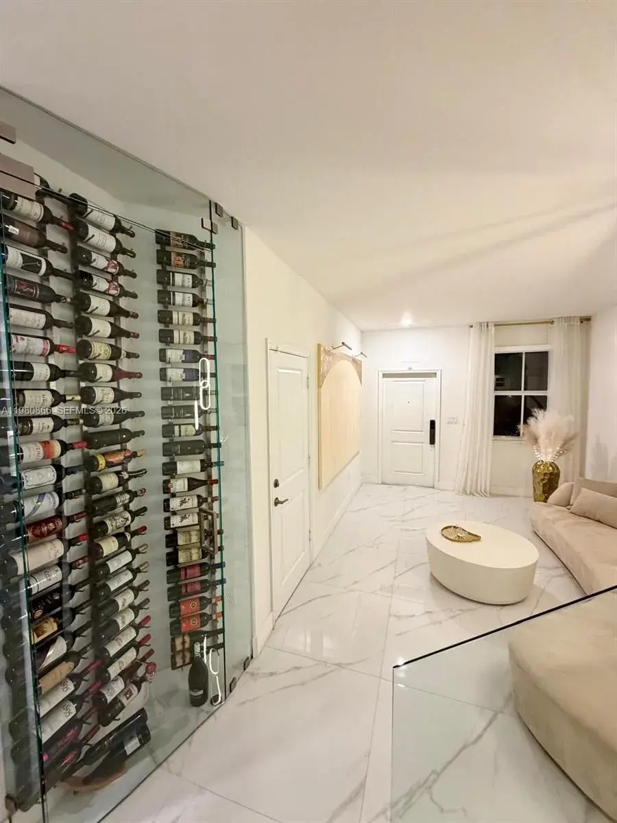 2355 NW 125th St, Miami FL 33167