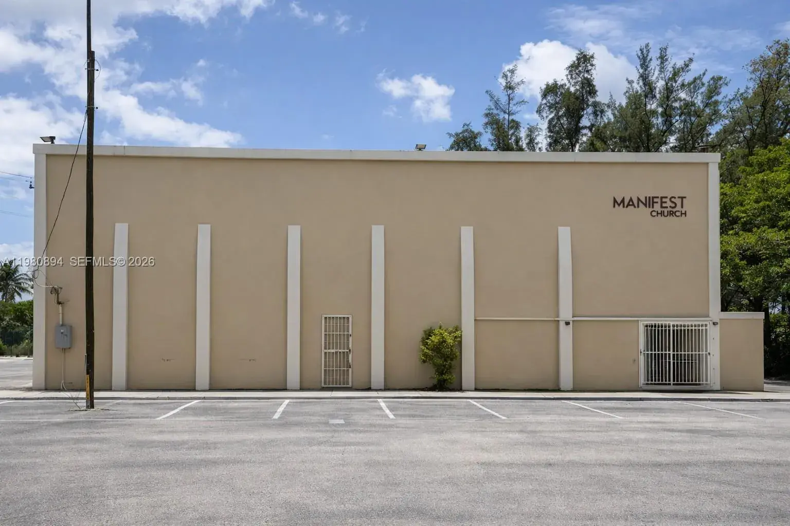 Commercial Sale for sale at 680 Superior St, Opa-Locka FL 33054