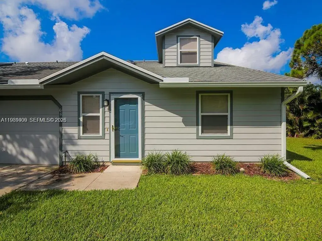 651 NE Wax Myrtle Way, Jensen Beach FL 34957