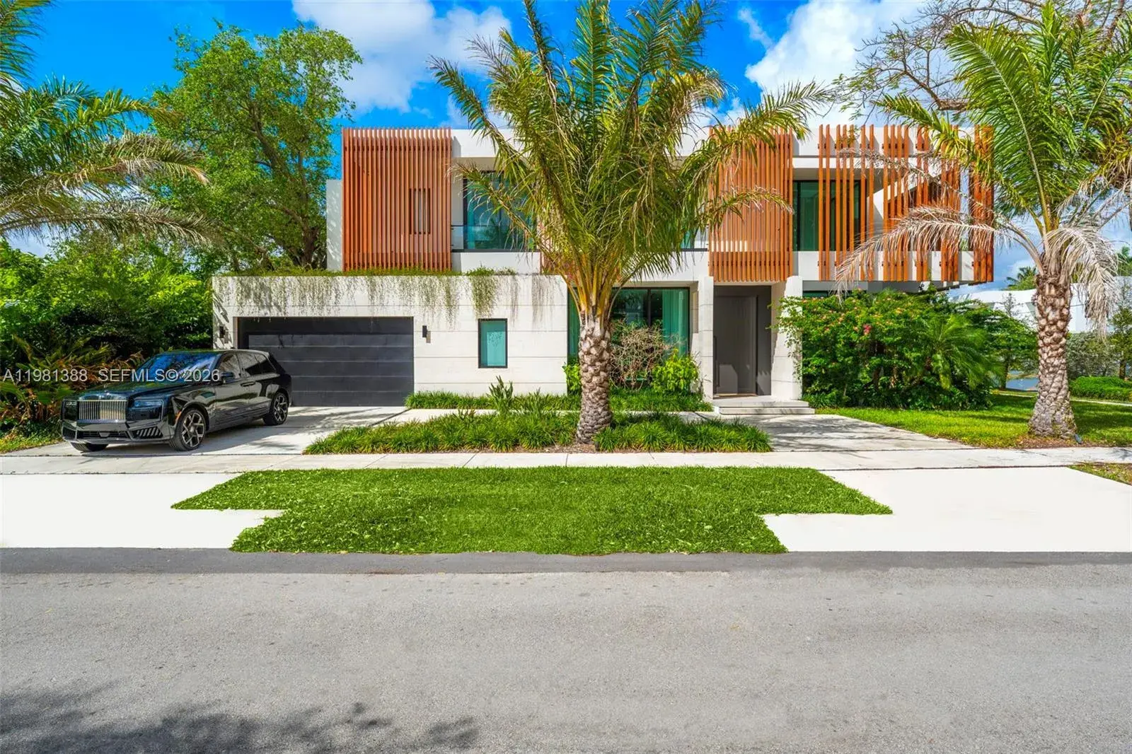 6 bedroom 6 bath Residential for sale at 7700 SW 50th Ct, Miami FL 33143