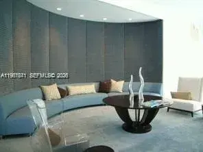1 bedroom 1 bath Residential Lease for rent at 18800 NE 29th Ave # 711, Aventura FL 33180