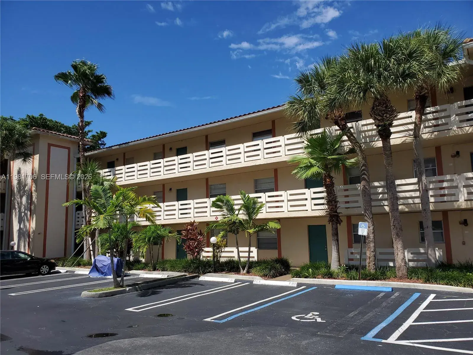 2 bedroom 2 bath Residential for sale at 3212 NW 102nd Ter # F, Coral Springs FL 33065