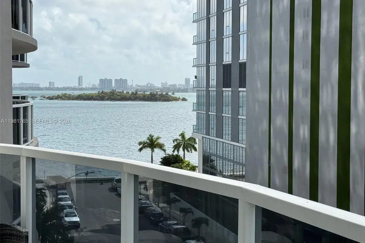601 NE 23rd St # 605, Miami FL 33137