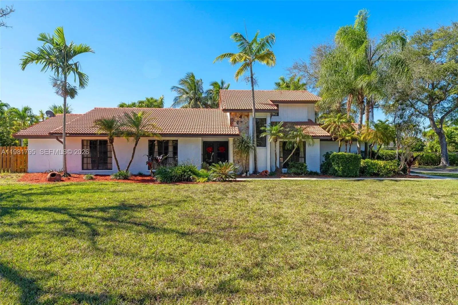 16564 SW 153rd Ct, Miami FL 33187