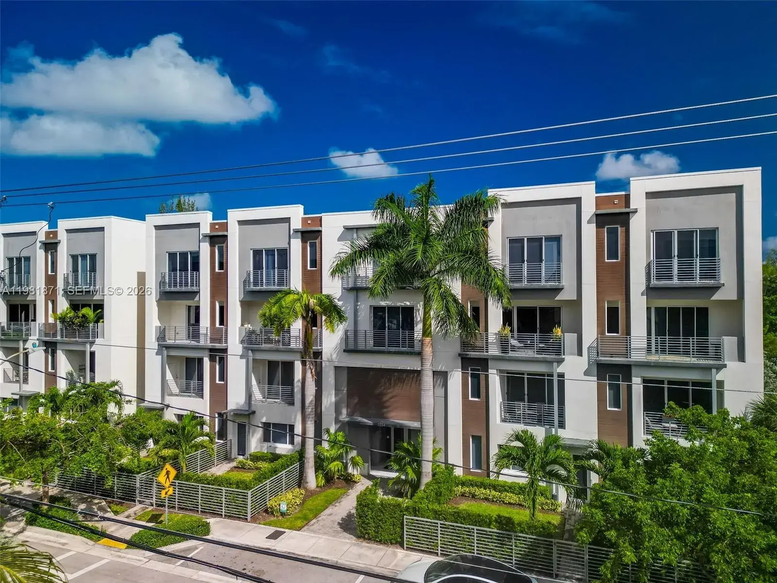 1034 NE 18th Ave # 205, Fort Lauderdale FL 33304