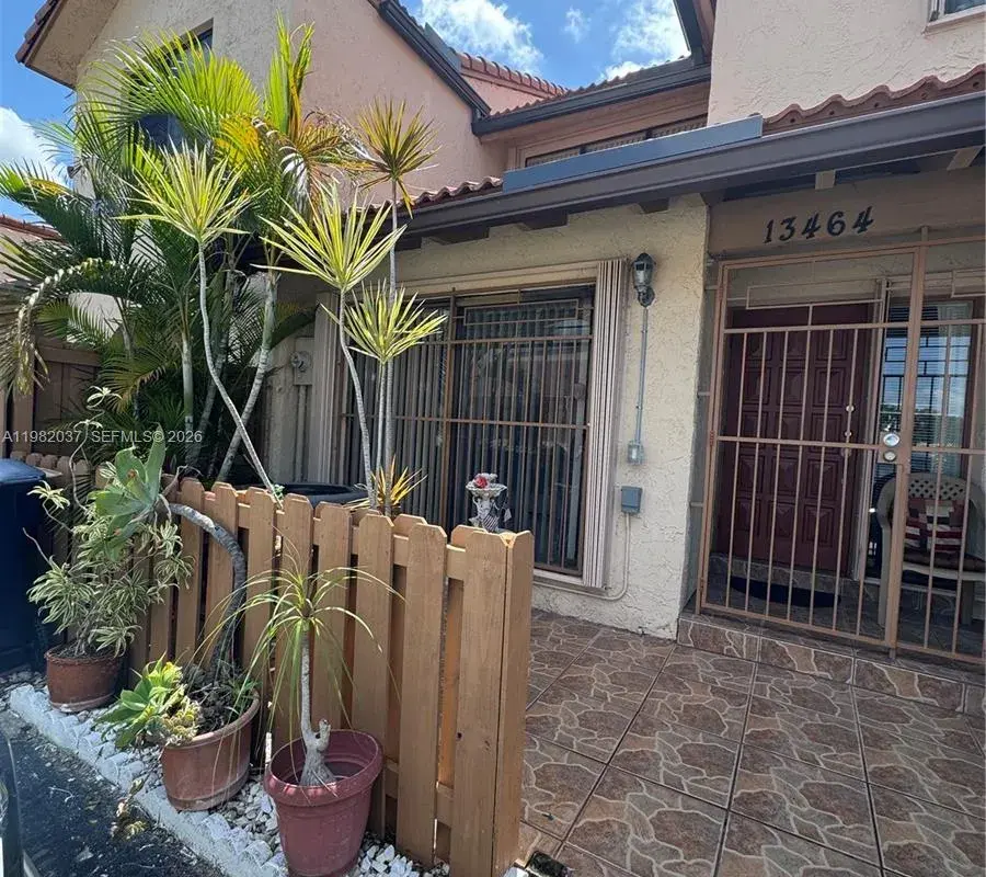 13464 SW 11th Ter, Miami FL 33184
