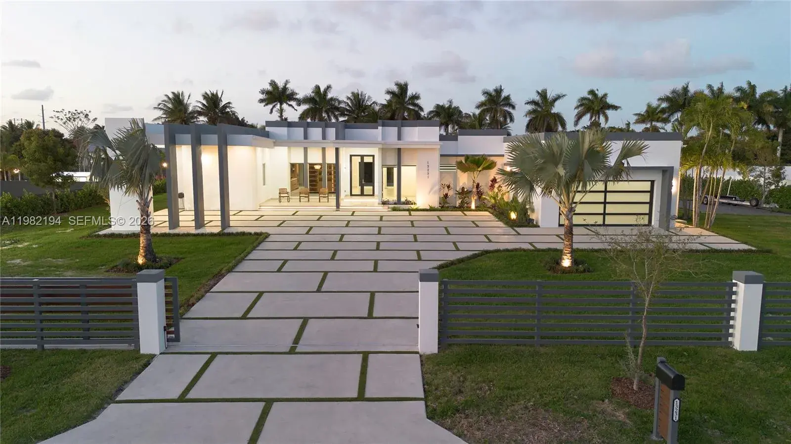 5 bedroom 5 bath Residential for sale at 13231 SW 220 ST, Miami FL 33170