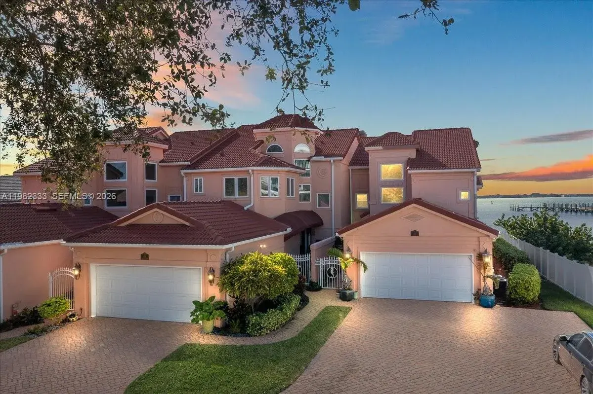 3 bedroom 3 bath Residential for sale at 254 Seaview # B, Melbourne Beach FL 32951