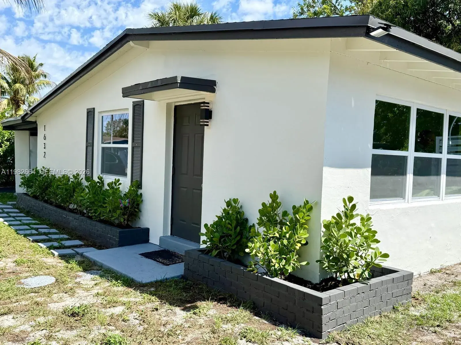 3 bedroom 1 bath Residential for sale at 1632 NW 18th Ave, Fort Lauderdale FL 33311