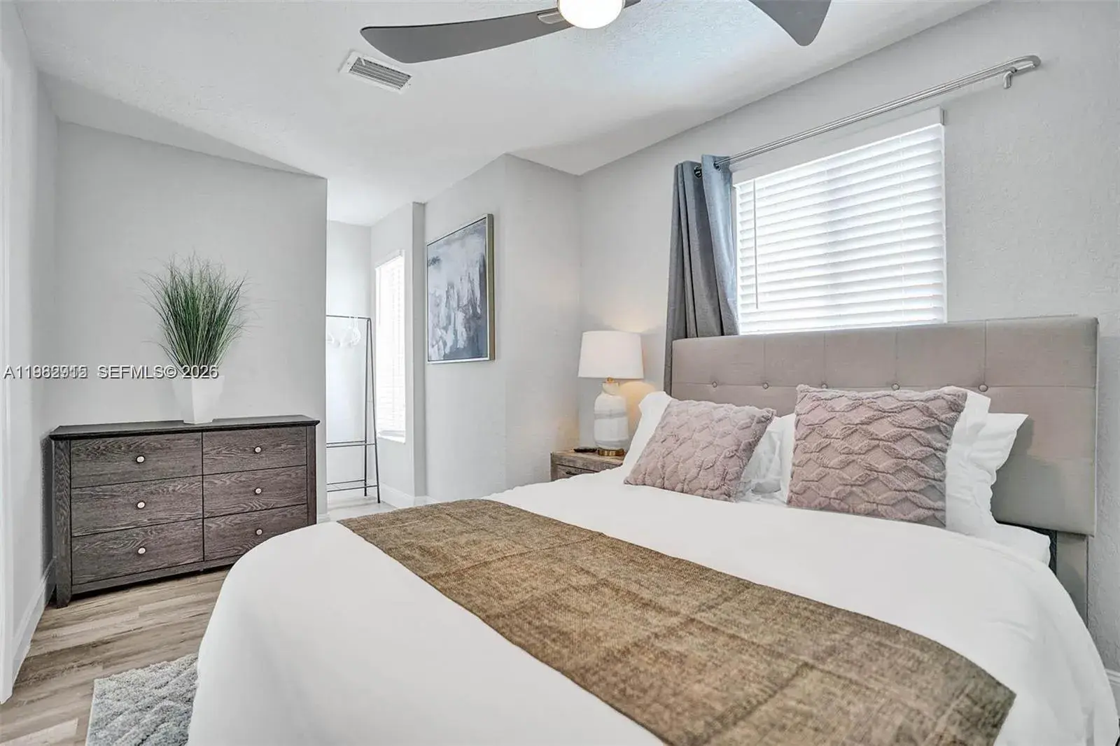 3421 Dover Rd, Pompano Beach FL 33062