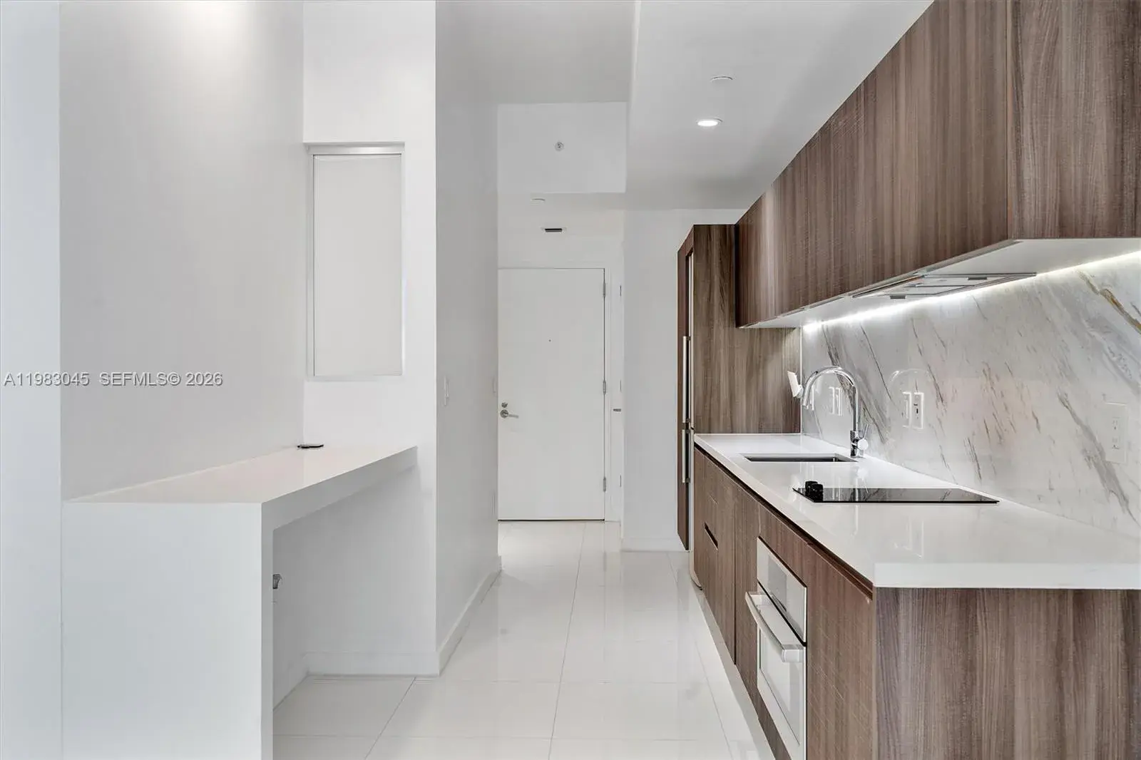 851 NE 1st Ave # 307, Miami FL 33132