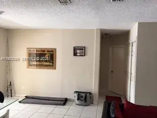 1750 W 56 st # 112, Hialeah FL 33012